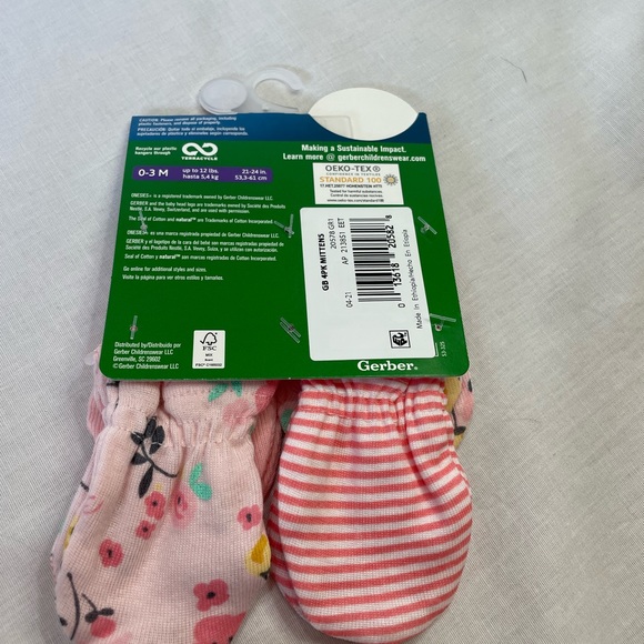 Gerber 4 pack girls mittens - Picture 2 of 3